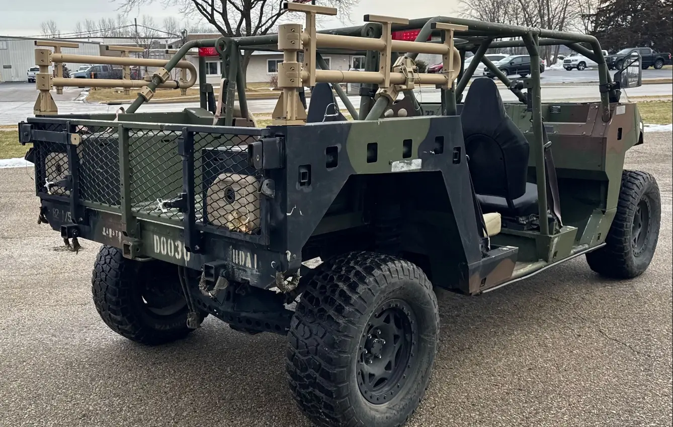 2015 Polaris Defense Dagor - Image 5