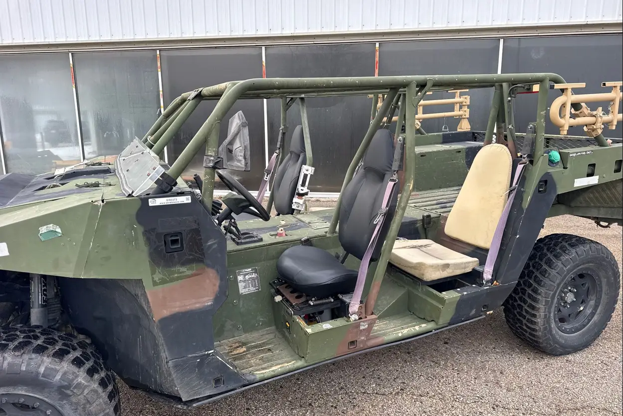 2015 Polaris Defense Dagor - Image 17