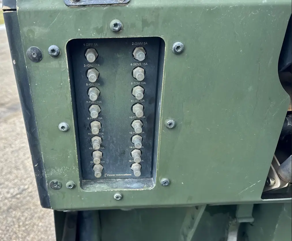 2015 Polaris Defense Dagor - Image 24