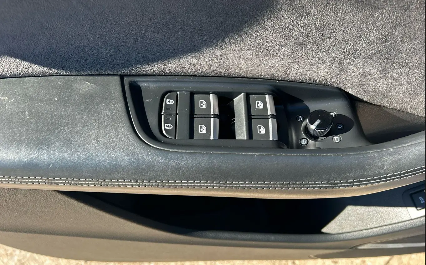 2019 Audi Q8 Quattro Prestige SUV - Image 11