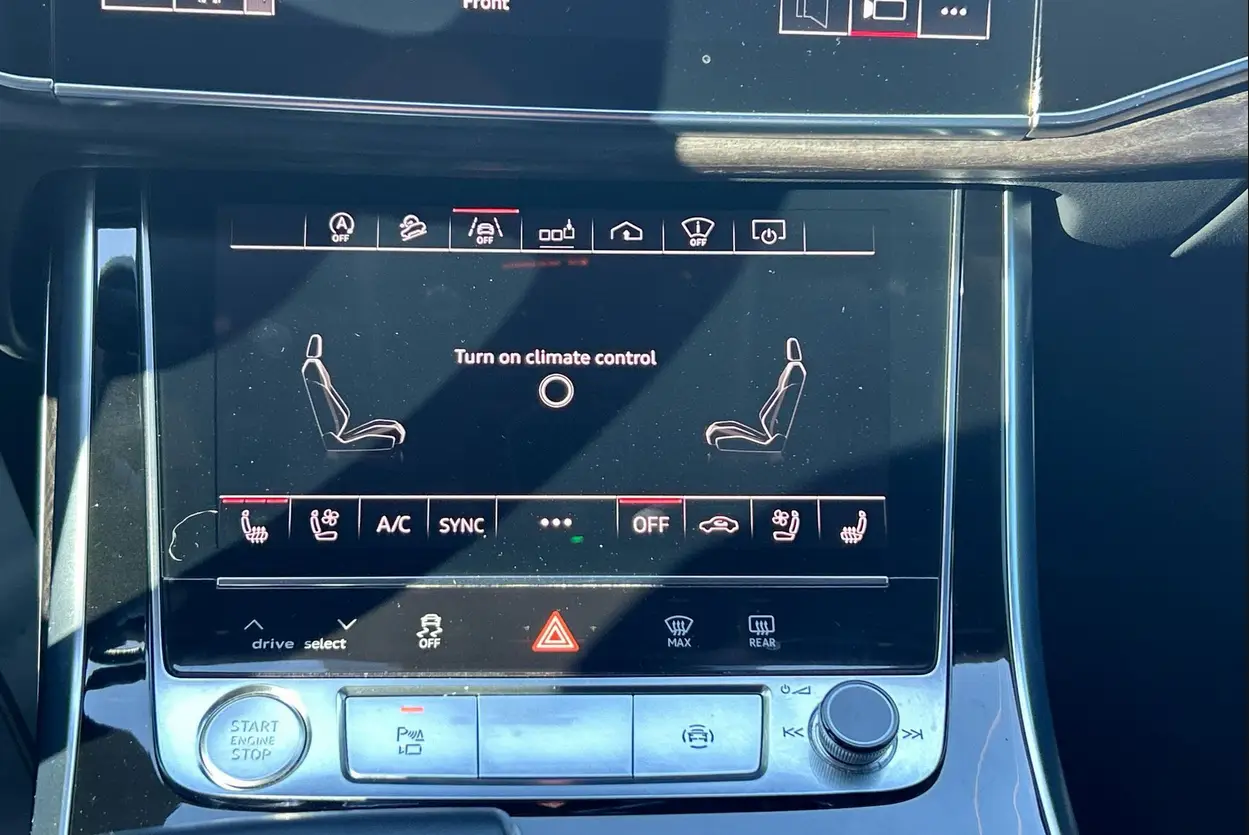 2019 Audi Q8 Quattro Prestige SUV - Image 26