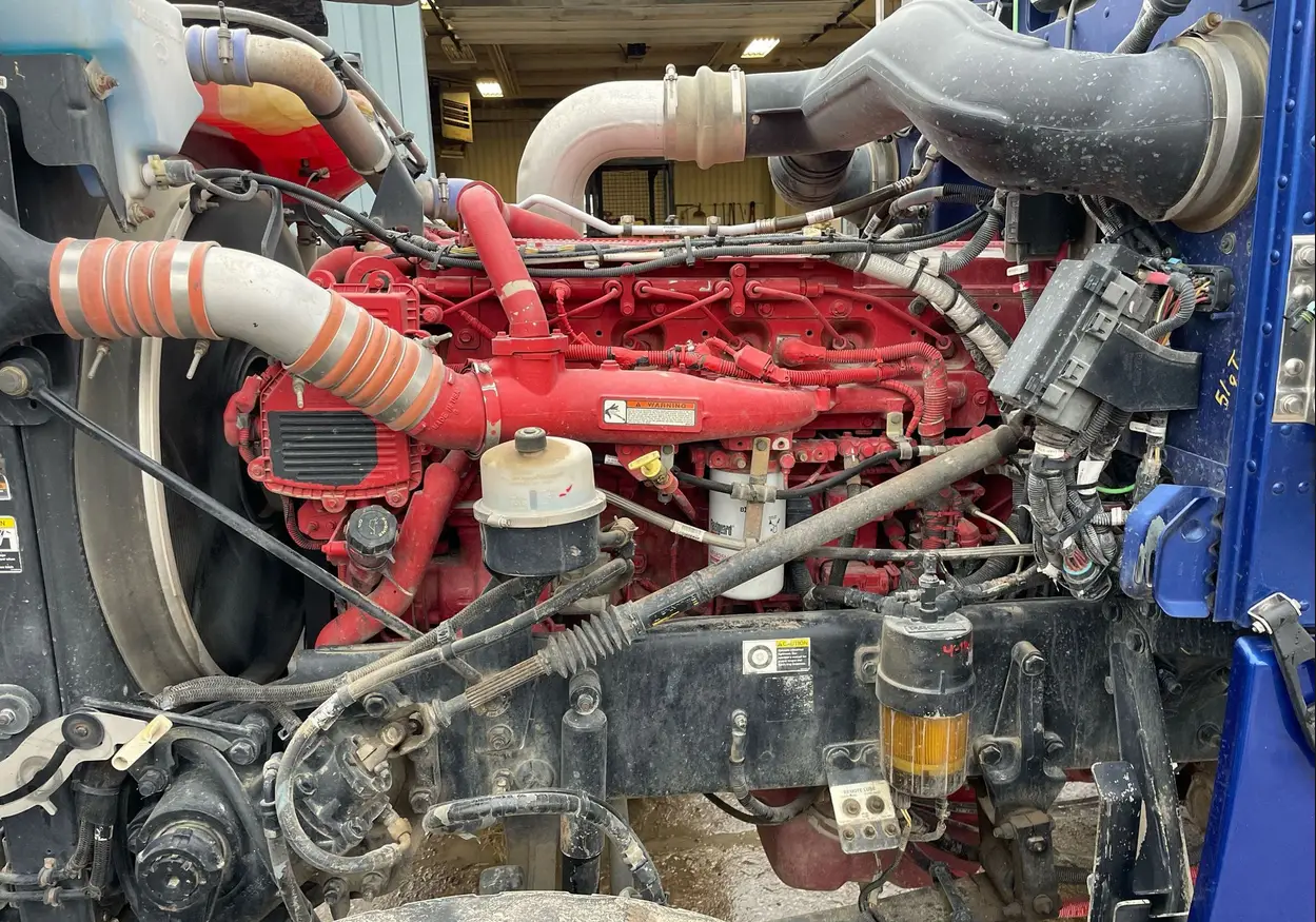 2013 Peterbilt 388 semi truck - Image 59