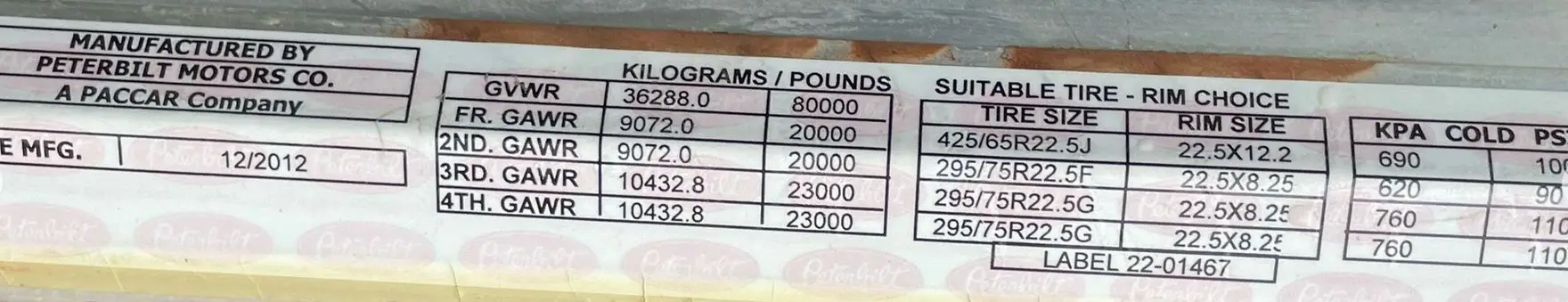 2013 Peterbilt 388 semi truck - Image 81