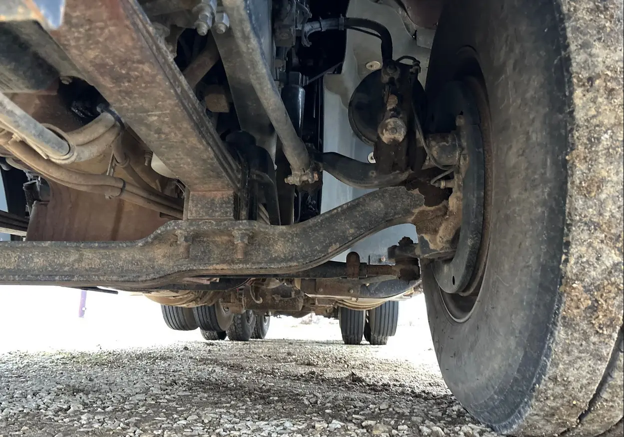 2014 Mack Titan TD713 semi truck - Image 36