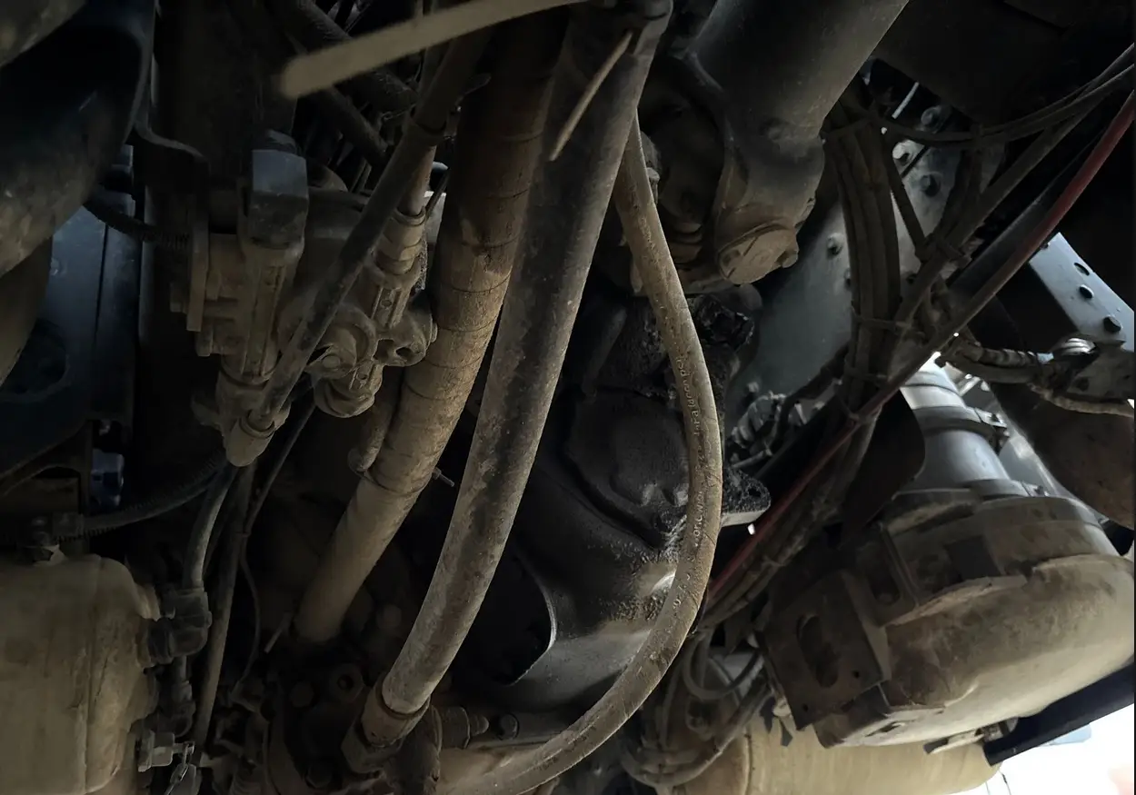 2014 Mack Titan TD713 semi truck - Image 46