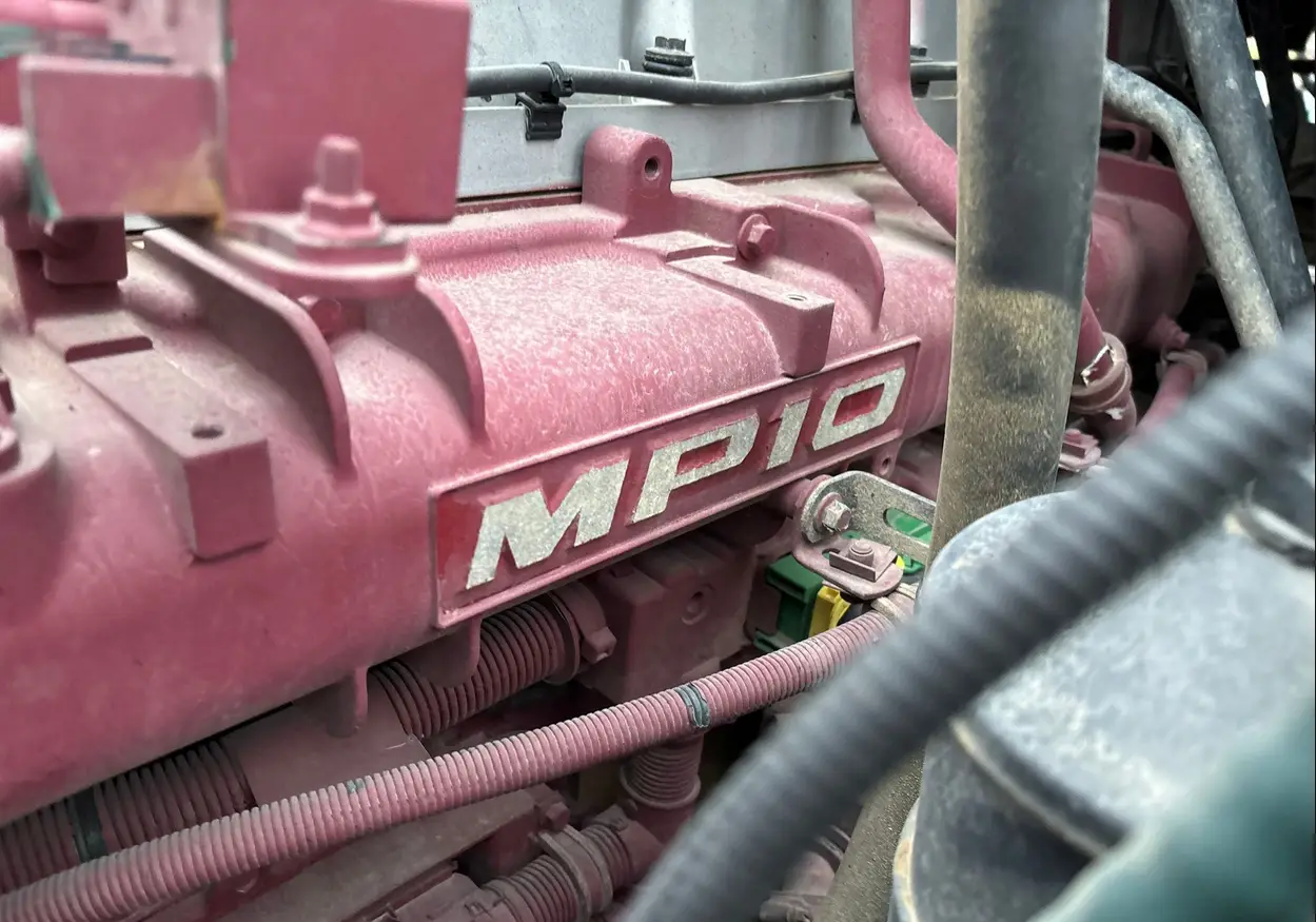 2014 Mack Titan TD713 semi truck - Image 77