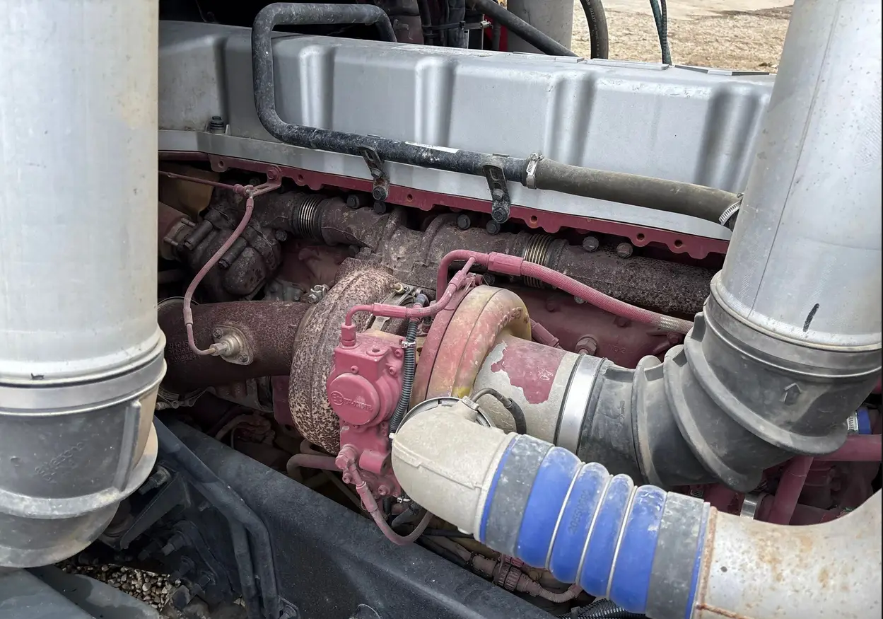 2014 Mack Titan TD713 semi truck - Image 81