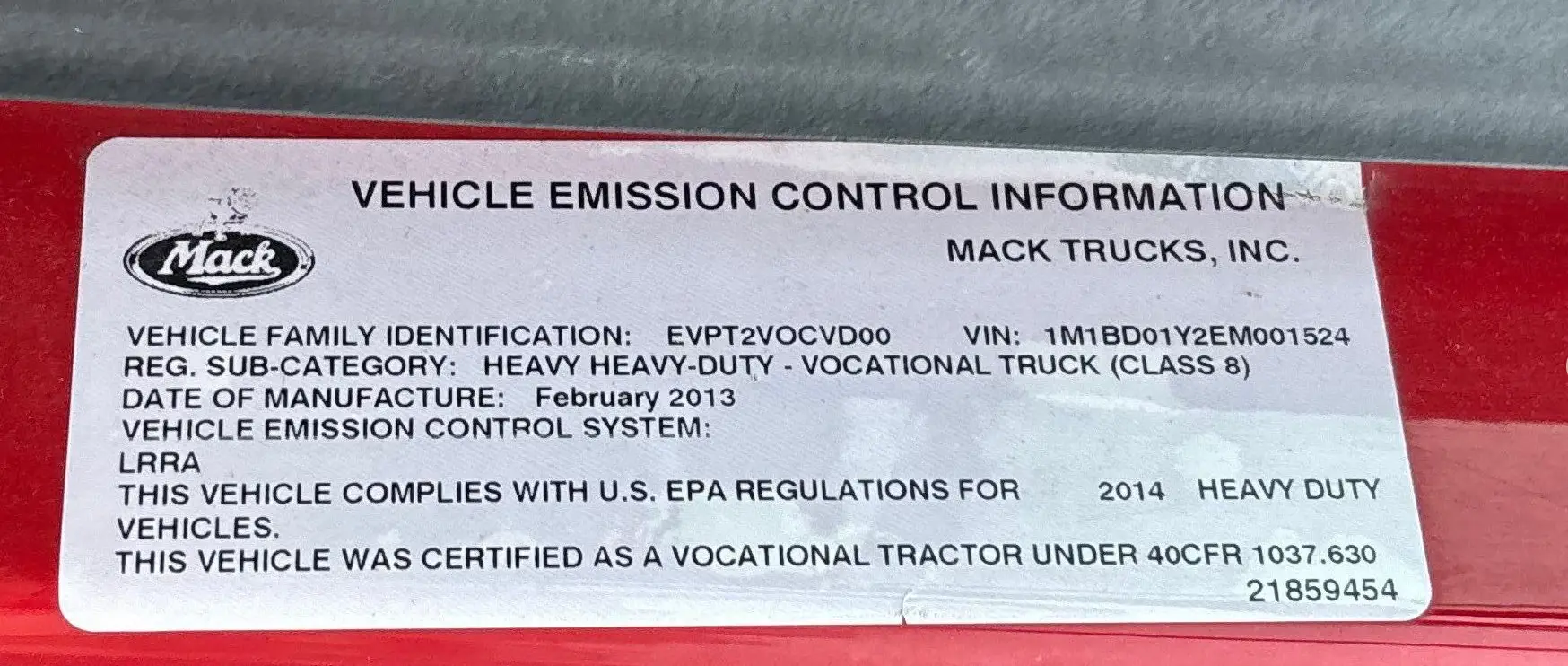 2014 Mack Titan TD713 semi truck - Image 101