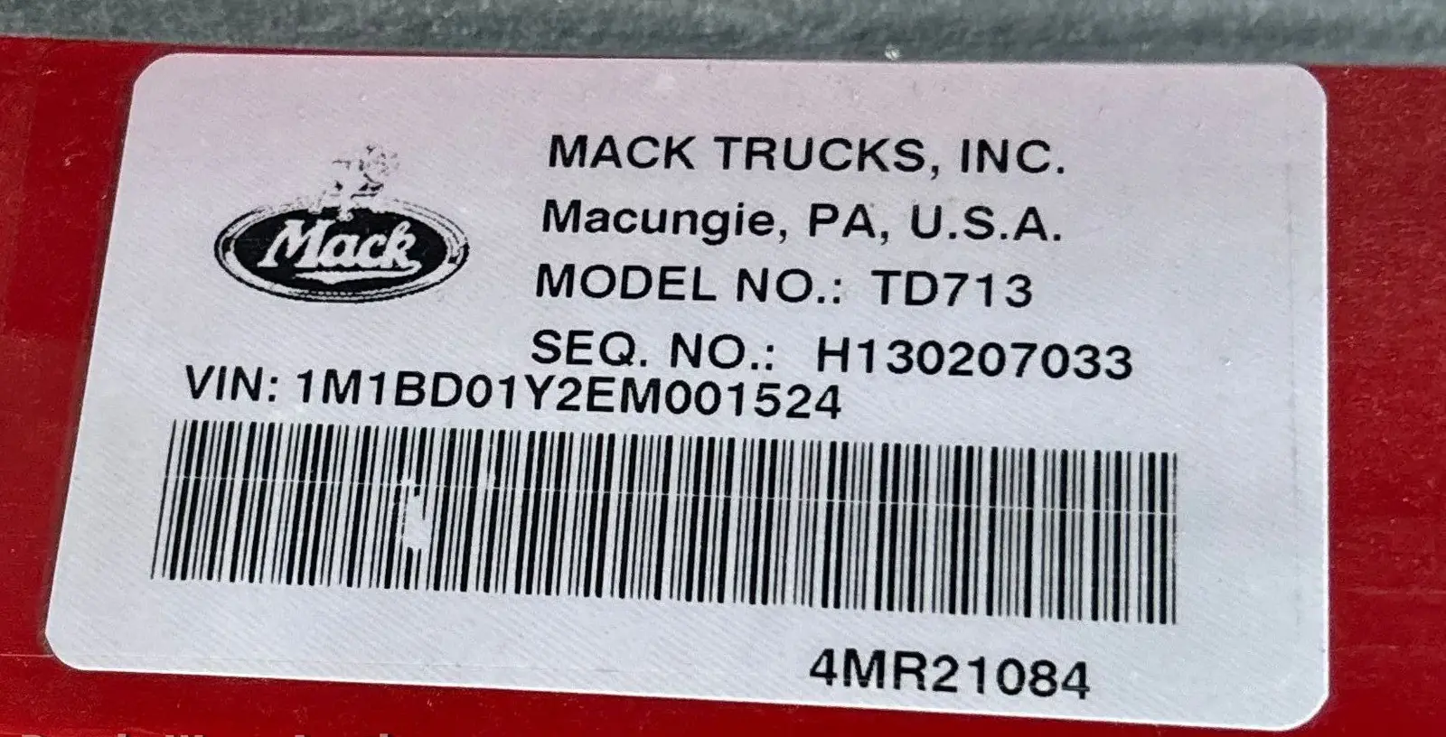 2014 Mack Titan TD713 semi truck - Image 107