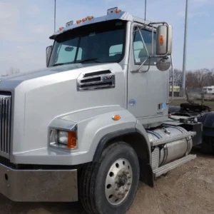 2020 Western Star 4700SB semi truck