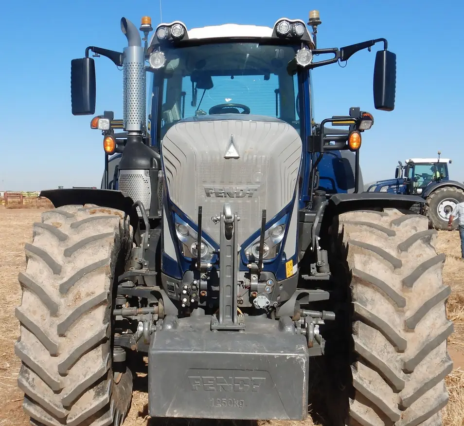2018 Fendt 933 Vario MFWD Tractor For Sale | Low Hours | Live Auction