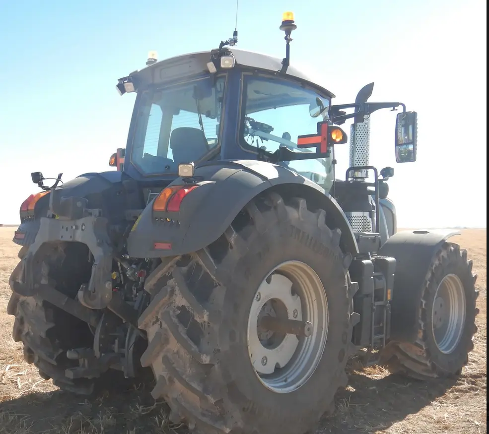 2018 Fendt 933 Vario MFWD Tractor For Sale | Low Hours | Live Auction