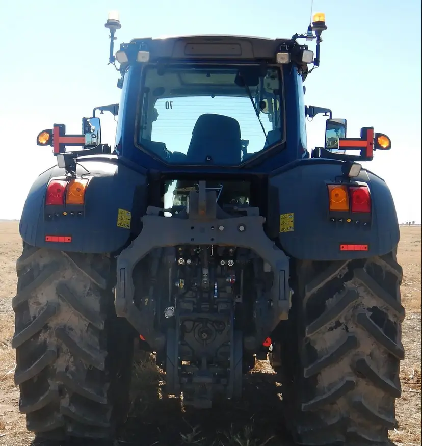 2018 Fendt 933 Vario MFWD Tractor For Sale | Low Hours | Live Auction