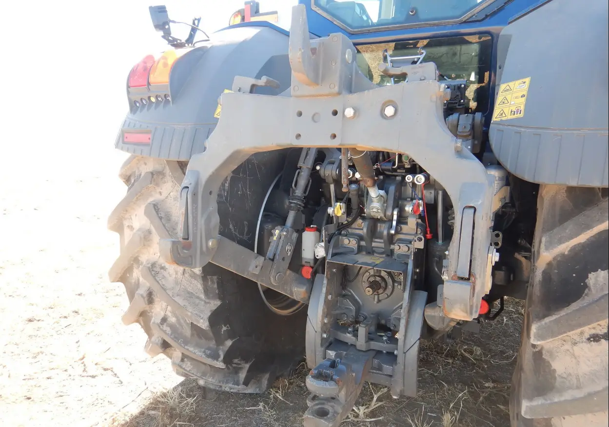 2018 Fendt 933 Vario MFWD Tractor For Sale | Low Hours | Live Auction