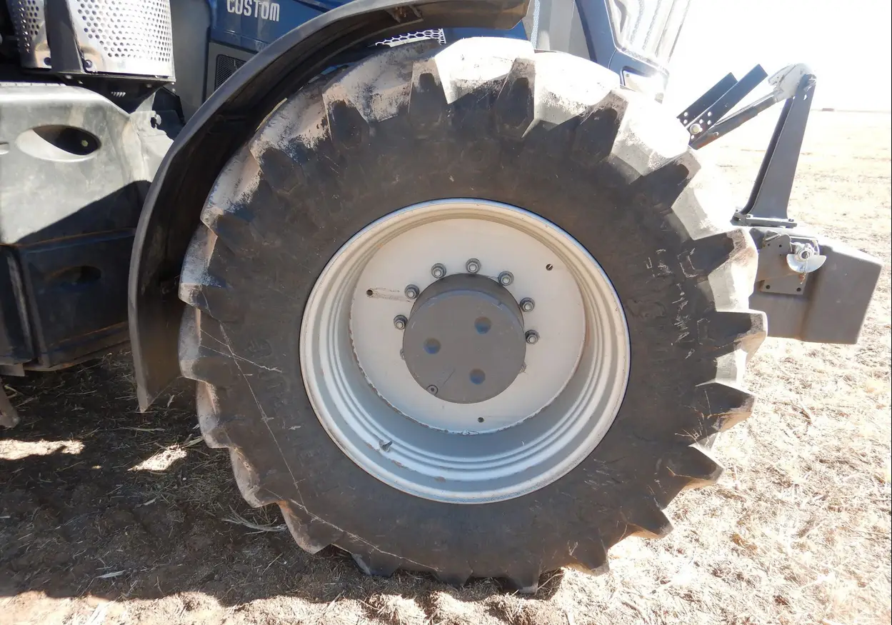 2018 Fendt 933 Vario MFWD Tractor For Sale | Low Hours | Live Auction