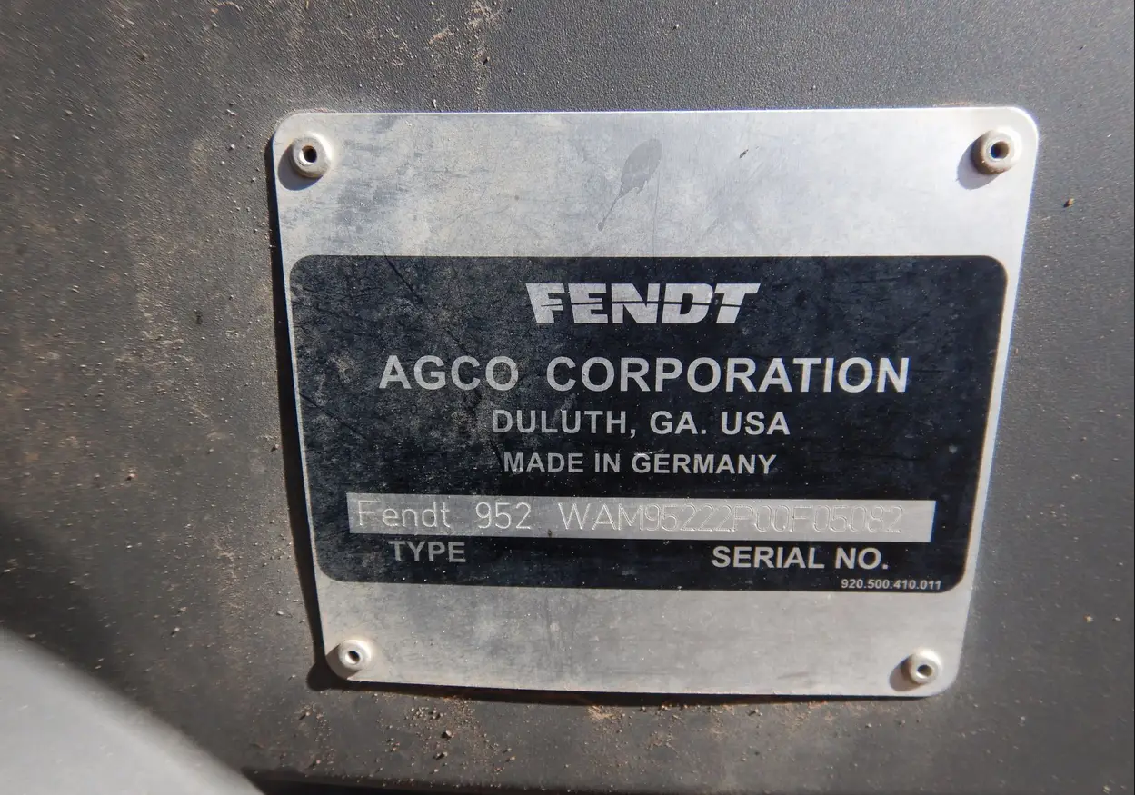 2018 Fendt 933 Vario MFWD Tractor For Sale | Low Hours | Live Auction