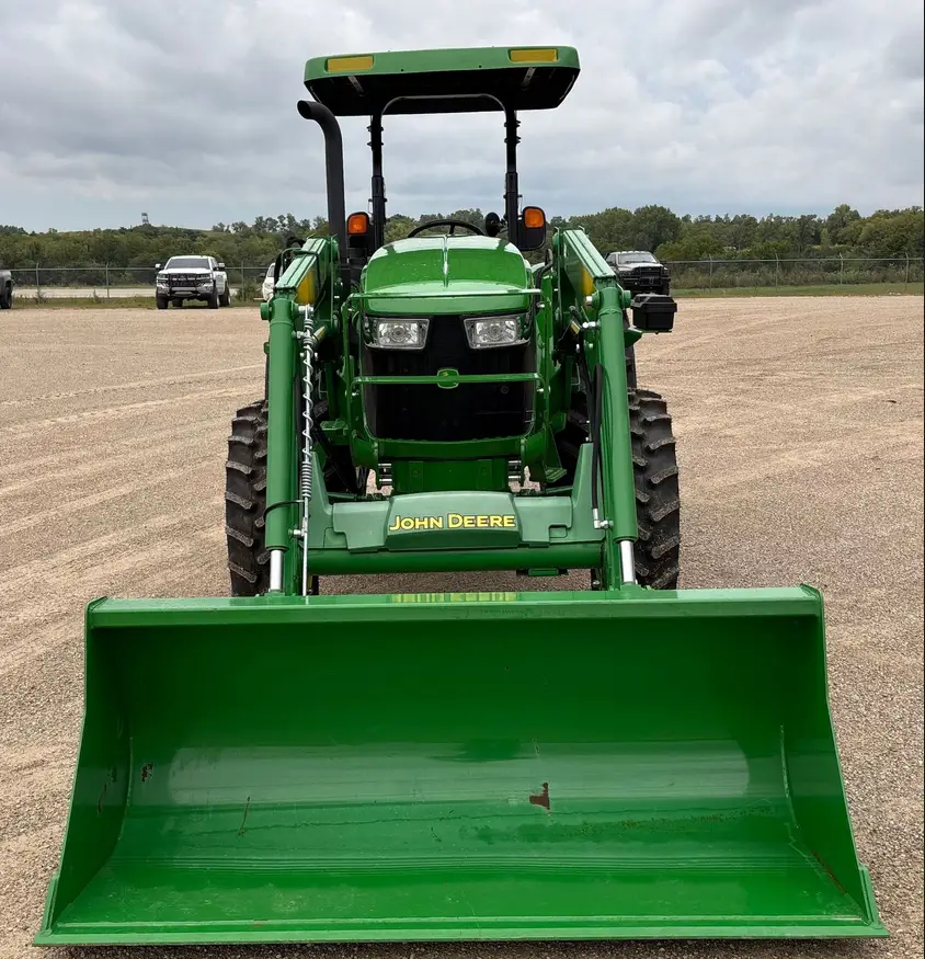 2015 John Deere 5045E MFWD Tractor For Sale | Low Hours | Live Auction