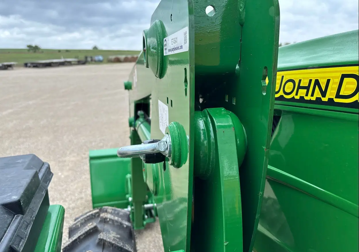 2015 John Deere 5045E MFWD Tractor For Sale | Low Hours | Live Auction