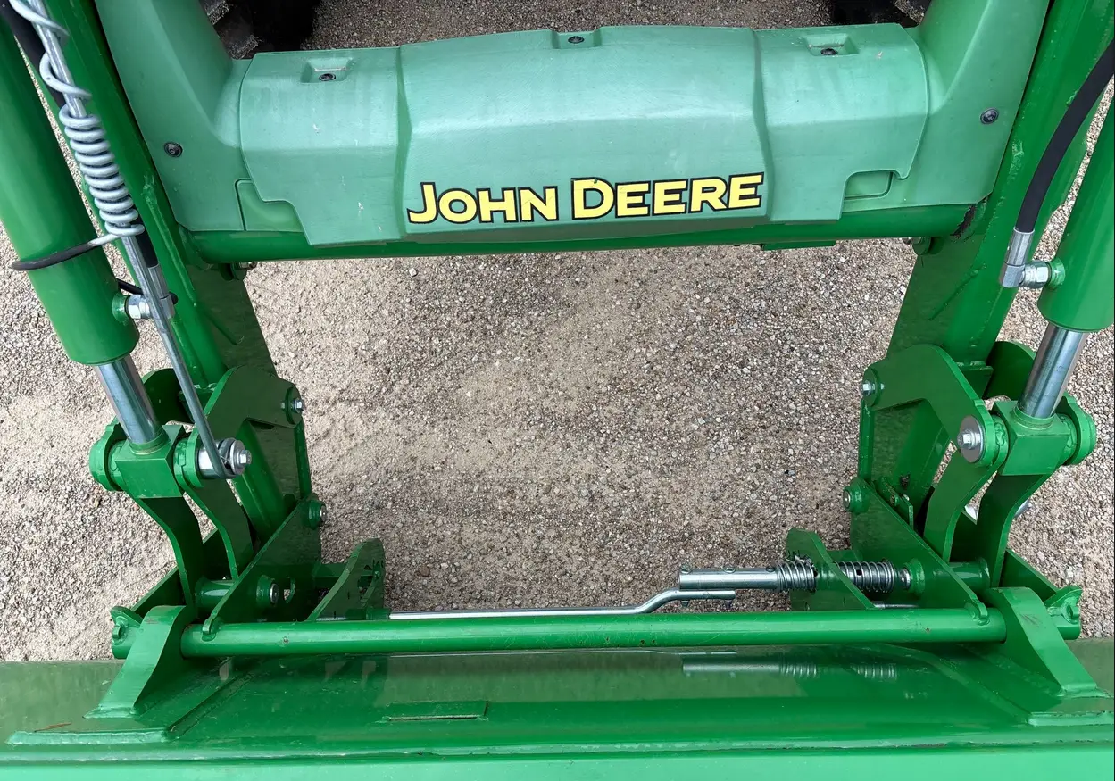 2015 John Deere 5045E MFWD Tractor For Sale | Low Hours | Live Auction