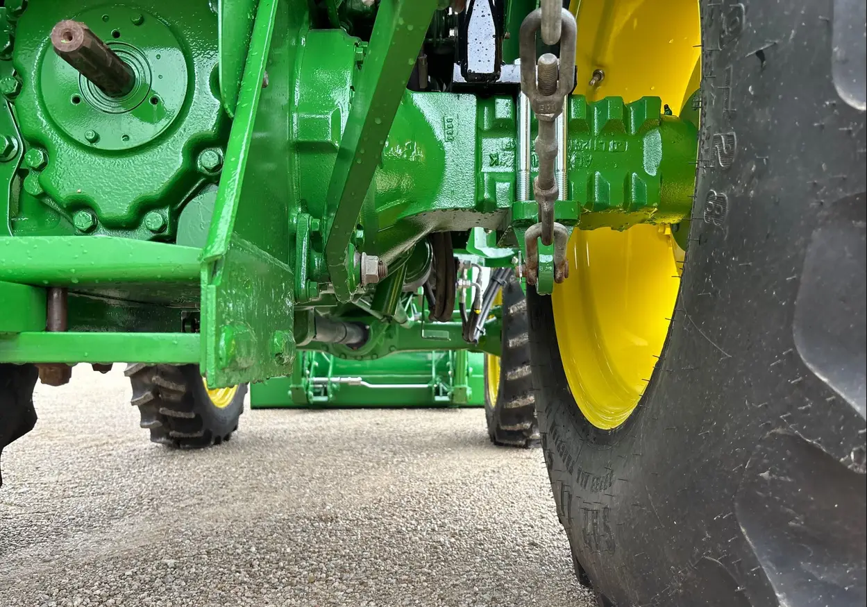 2015 John Deere 5045E MFWD Tractor For Sale | Low Hours | Live Auction