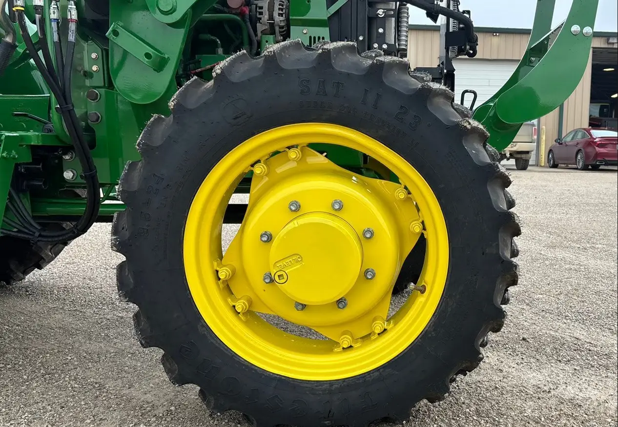 2015 John Deere 5045E MFWD Tractor For Sale | Low Hours | Live Auction