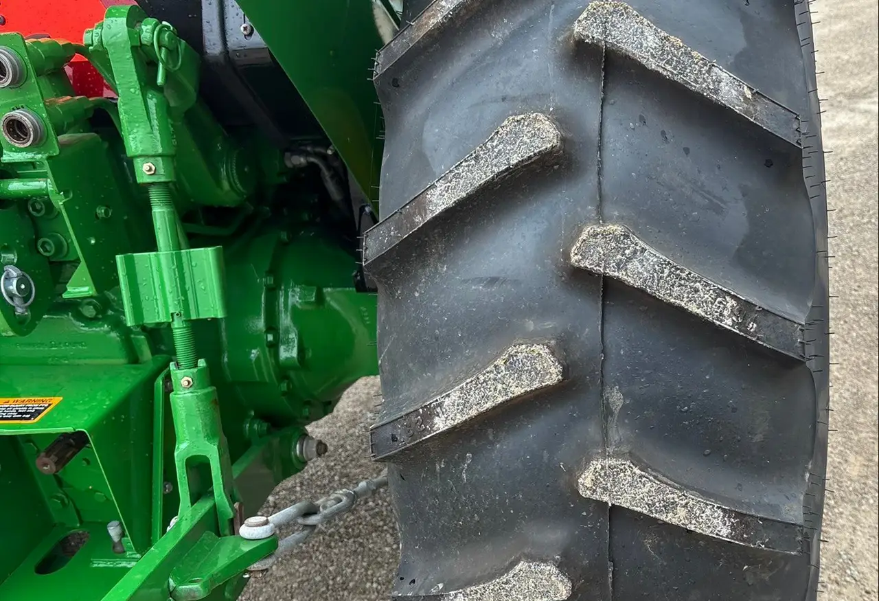 2015 John Deere 5045E MFWD Tractor For Sale | Low Hours | Live Auction