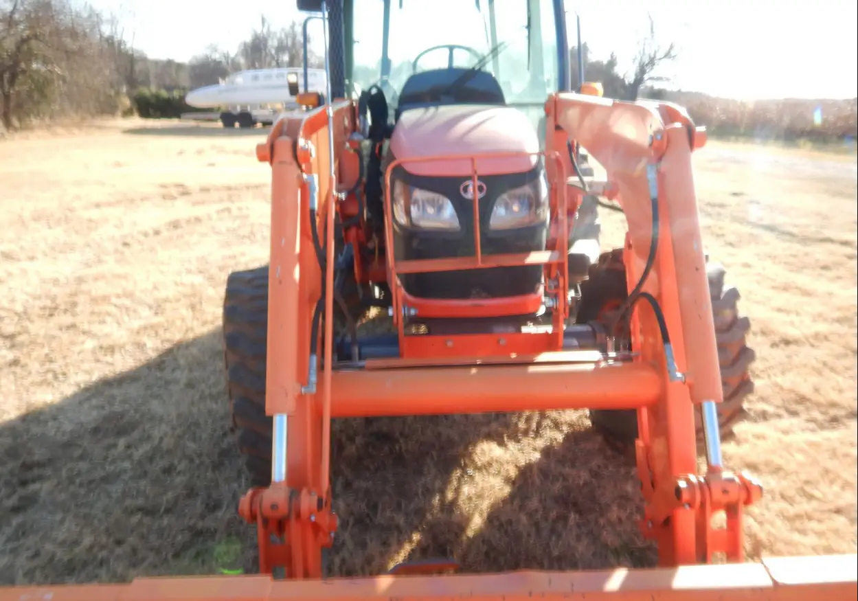 2013 Kubota M7040D MFWD Tractor For Sale | Low Hours | Live Auction