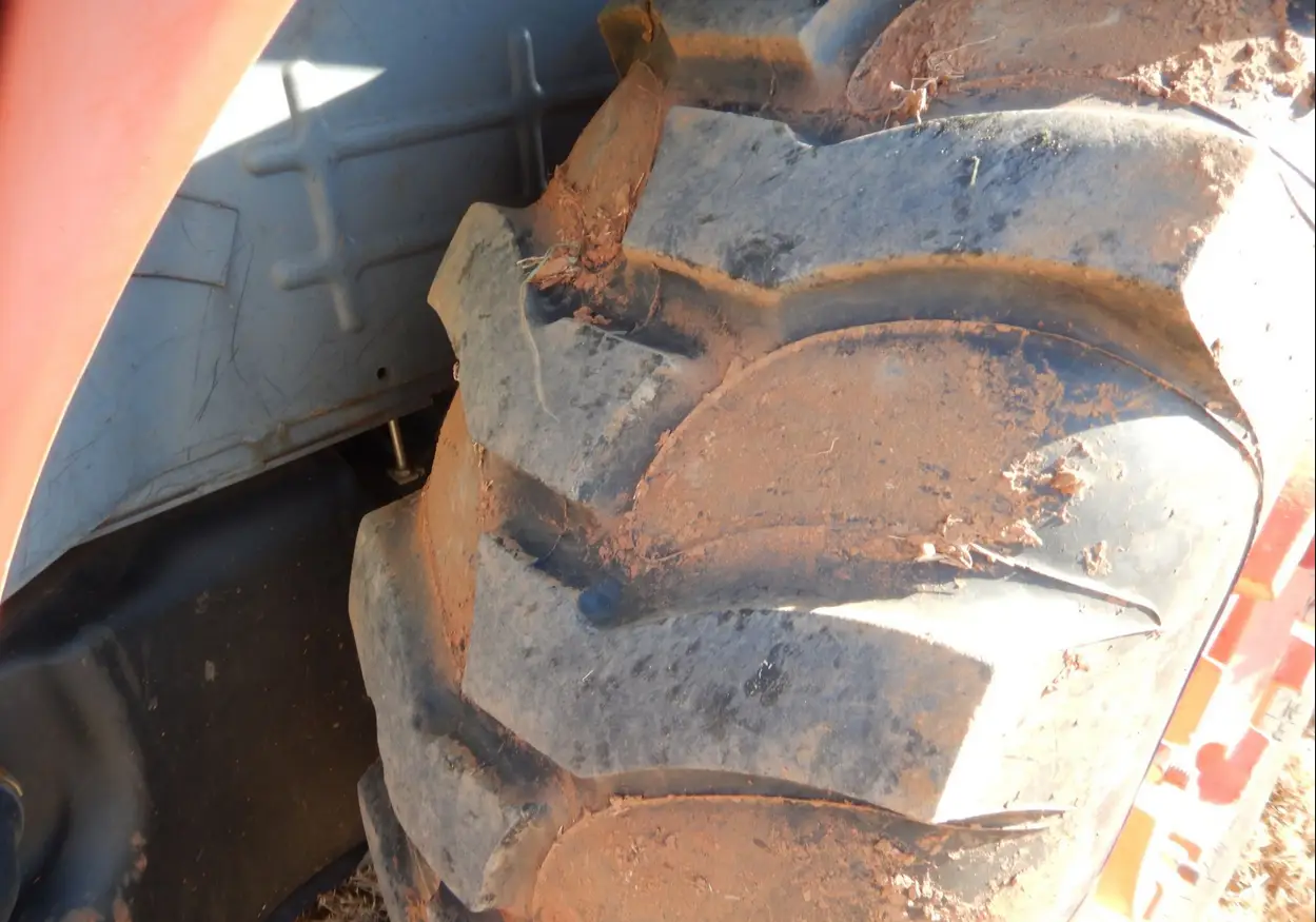 2013 Kubota M7040D MFWD Tractor For Sale | Low Hours | Live Auction