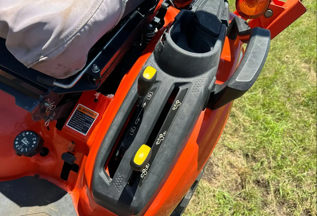 2022 Kubota BX23S MFWD Tractor For Sale | Low Hours | Live Auction