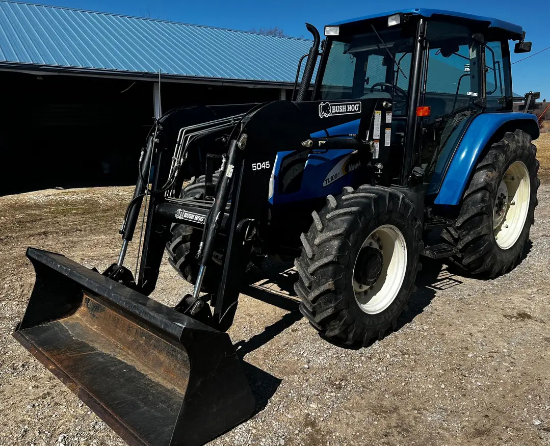 2007 New Holland TL100A MFWD Tractor For Sale | Low Hours | Live Auction