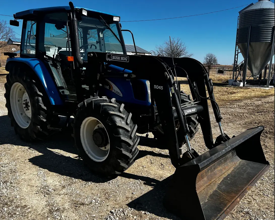 2007 New Holland TL100A MFWD Tractor For Sale | Low Hours | Live Auction