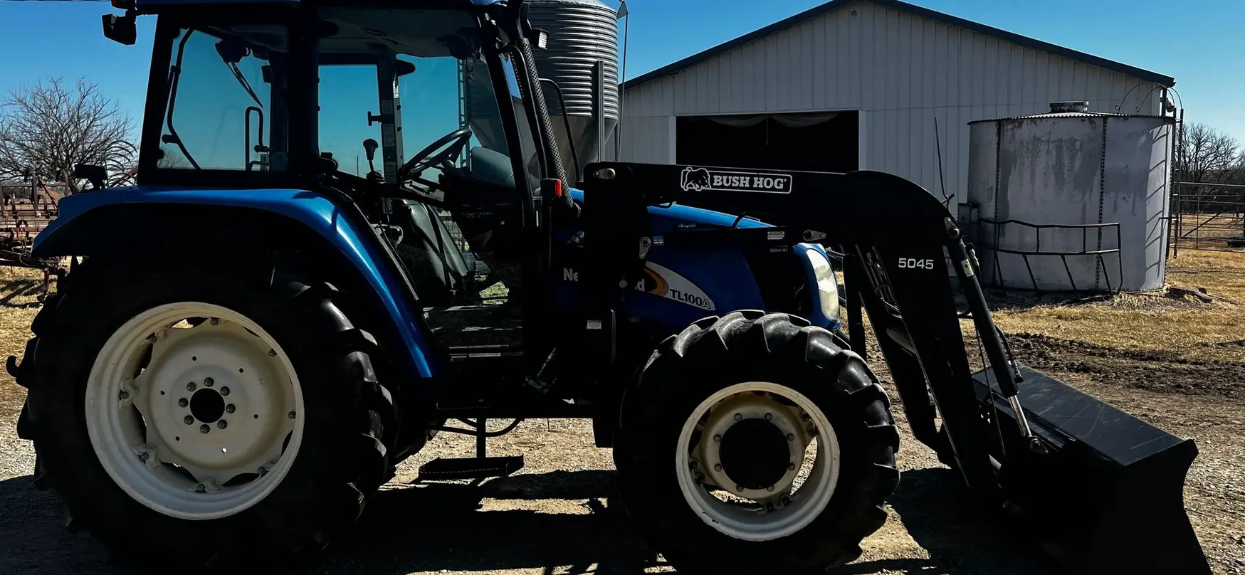 2007 New Holland TL100A MFWD Tractor For Sale | Low Hours | Live Auction