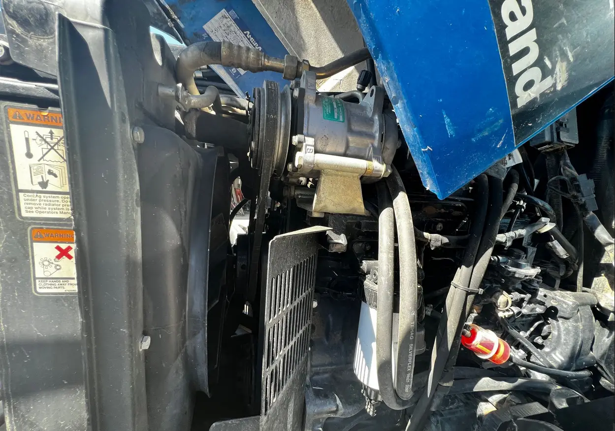 2007 New Holland TL100A MFWD Tractor For Sale | Low Hours | Live Auction