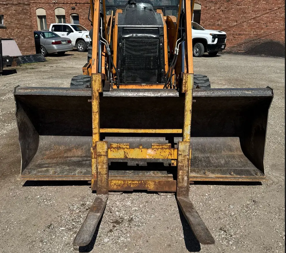 2014 Case 570N XT industrial Tractor For Sale | Low Hours | Live Auction