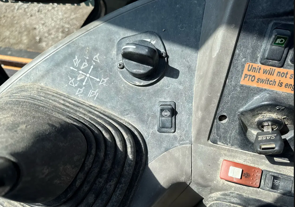 2014 Case 570N XT industrial Tractor For Sale | Low Hours | Live Auction