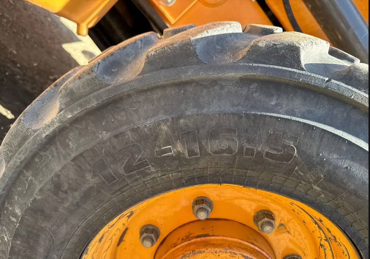 2014 Case 570N XT industrial Tractor For Sale | Low Hours | Live Auction