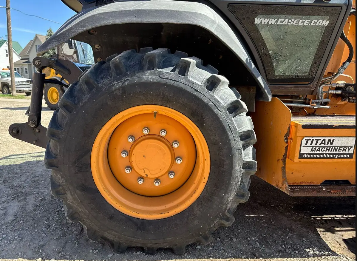 2014 Case 570N XT industrial Tractor For Sale | Low Hours | Live Auction