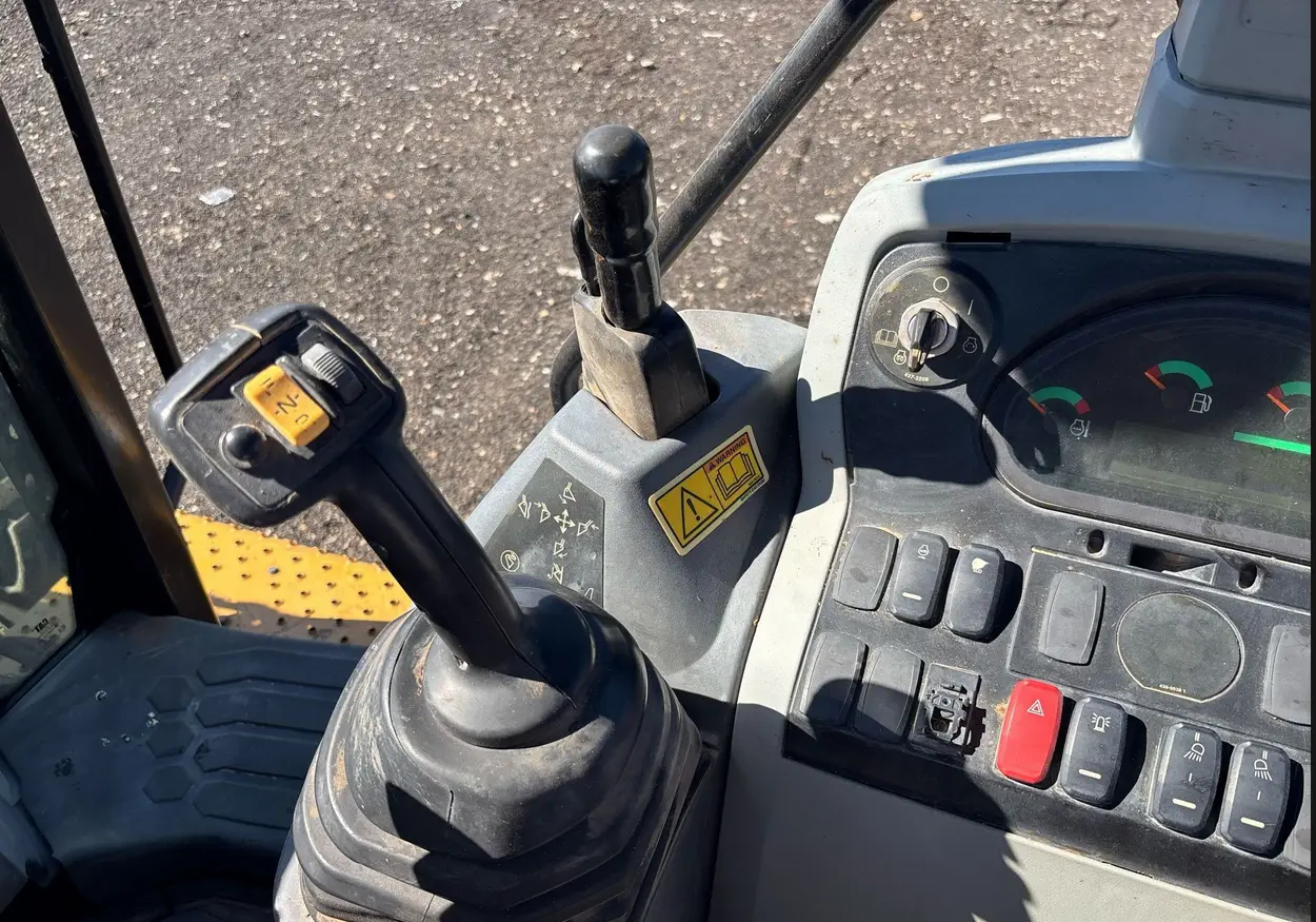 2019 Caterpillar 420F 2 IT Backhoe For Sale | Low Hours | Live Auction