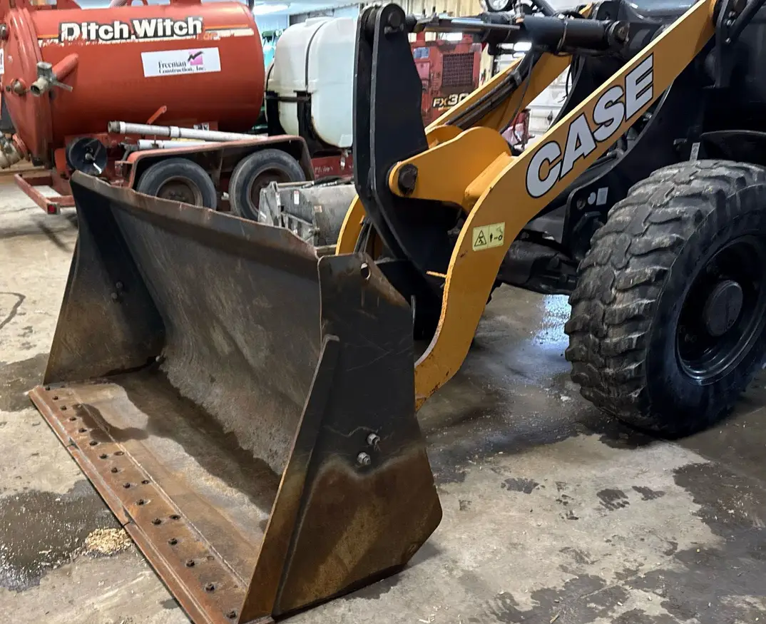 2017 Case 321F wheel loader For Sale | Low Hours | Live Auction