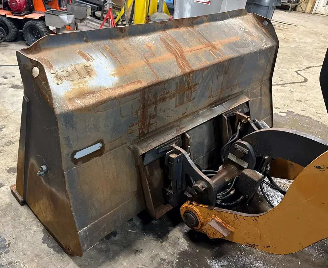 2017 Case 321F wheel loader For Sale | Low Hours | Live Auction