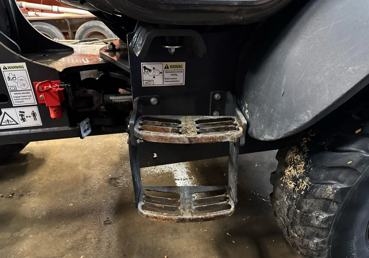 2017 Case 321F wheel loader For Sale | Low Hours | Live Auction