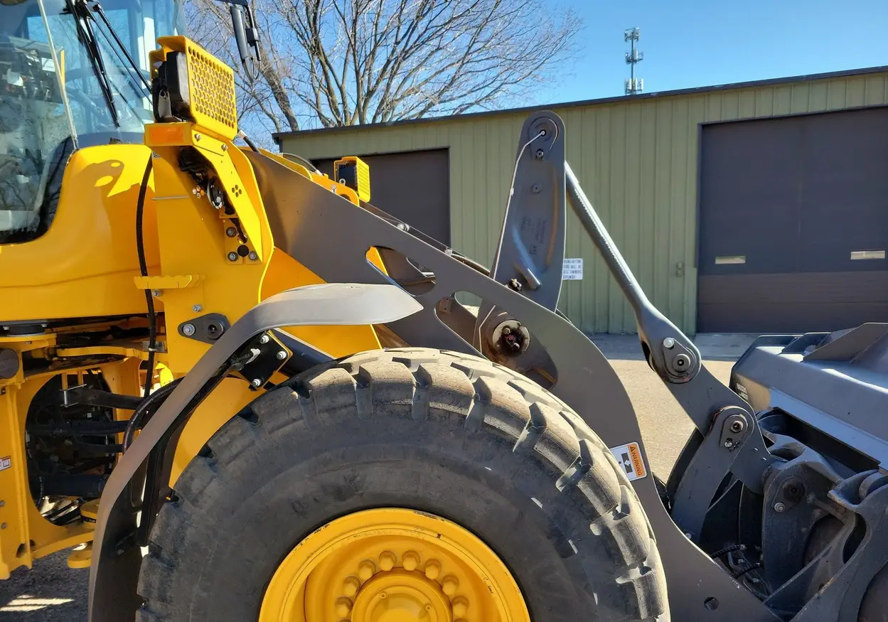 2022 Volvo L90H wheel loader For Sale | Low Hours | Live Auction