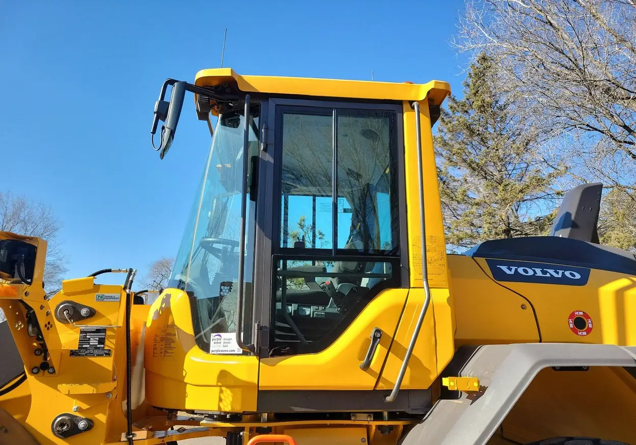 2022 Volvo L90H wheel loader For Sale | Low Hours | Live Auction