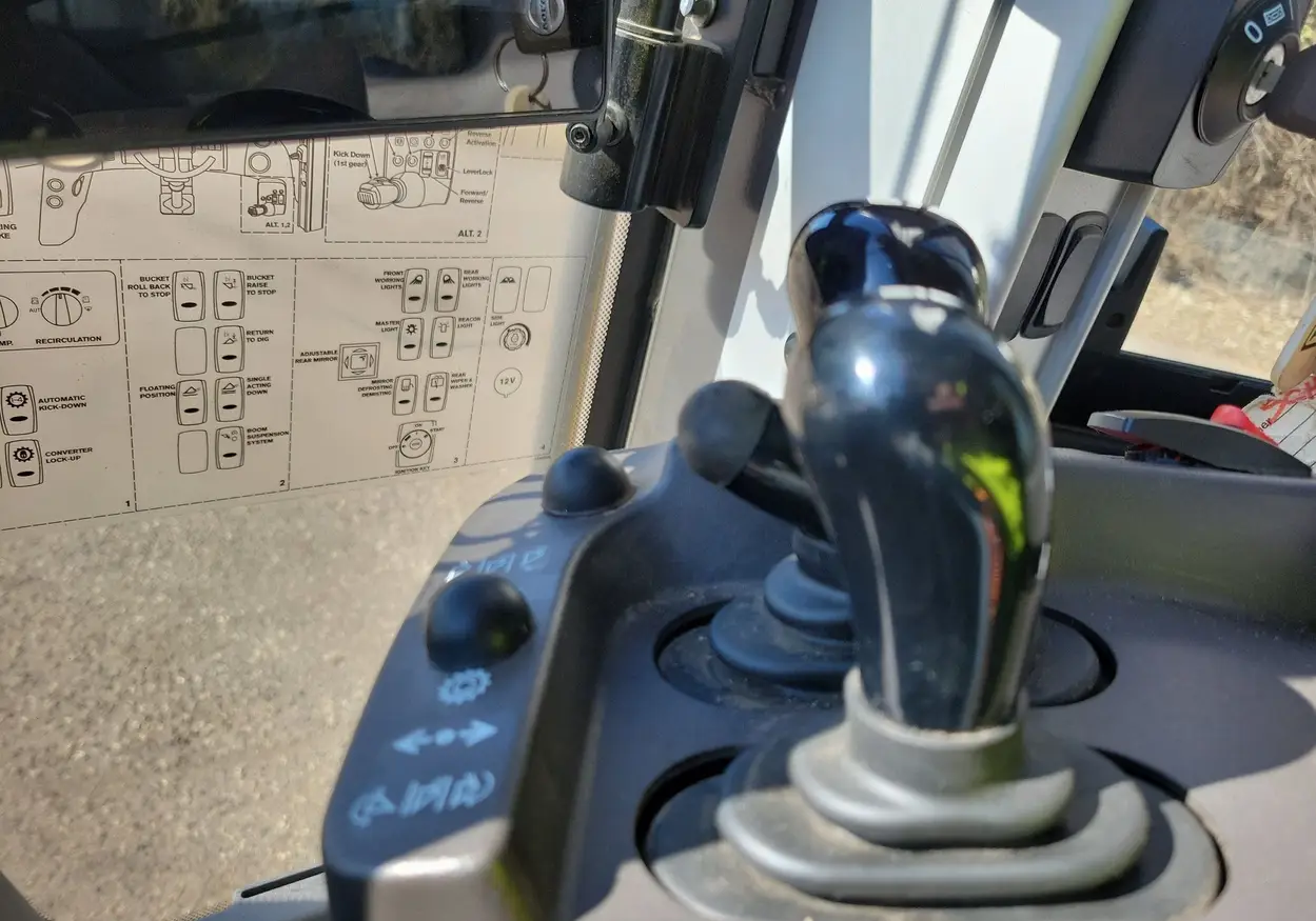 2022 Volvo L90H wheel loader For Sale | Low Hours | Live Auction