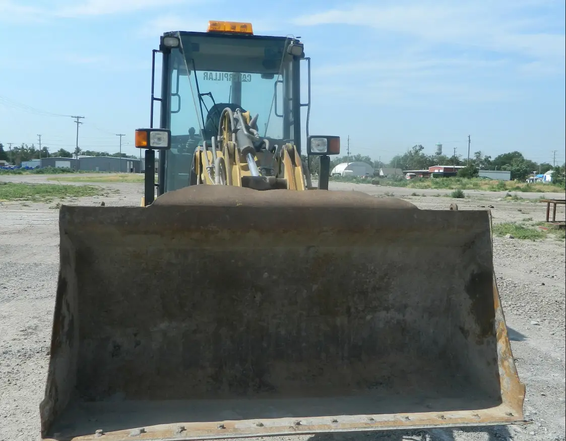 1999 Caterpillar 906 wheel loader For Sale | Low Hours | Live Auction