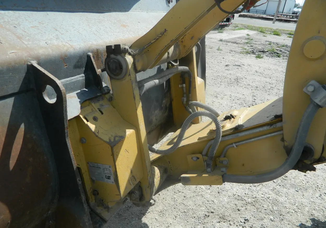 1999 Caterpillar 906 wheel loader For Sale | Low Hours | Live Auction