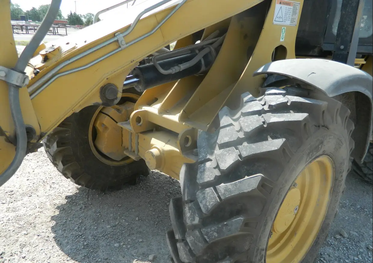 1999 Caterpillar 906 wheel loader For Sale | Low Hours | Live Auction