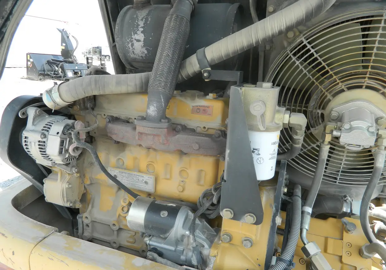 1999 Caterpillar 906 wheel loader For Sale | Low Hours | Live Auction