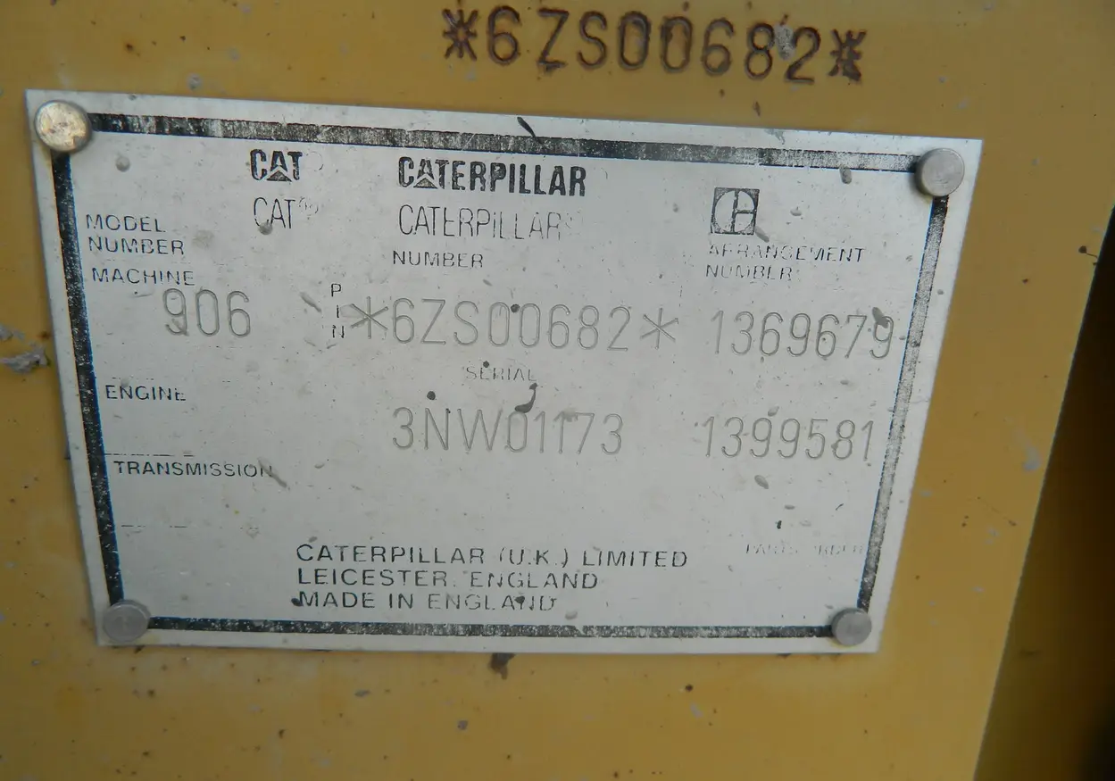 1999 Caterpillar 906 wheel loader For Sale | Low Hours | Live Auction