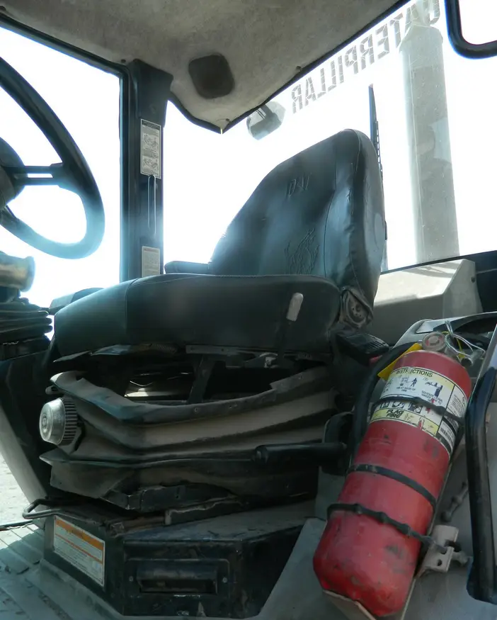 1999 Caterpillar 906 wheel loader For Sale | Low Hours | Live Auction